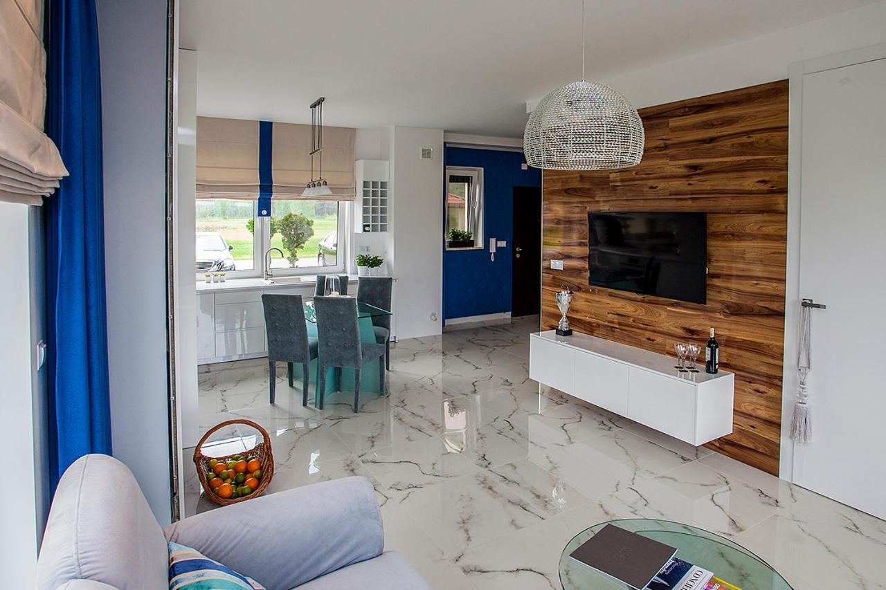 Golf Apartament W Sobieniach Sobienie Jeziory 外观 照片