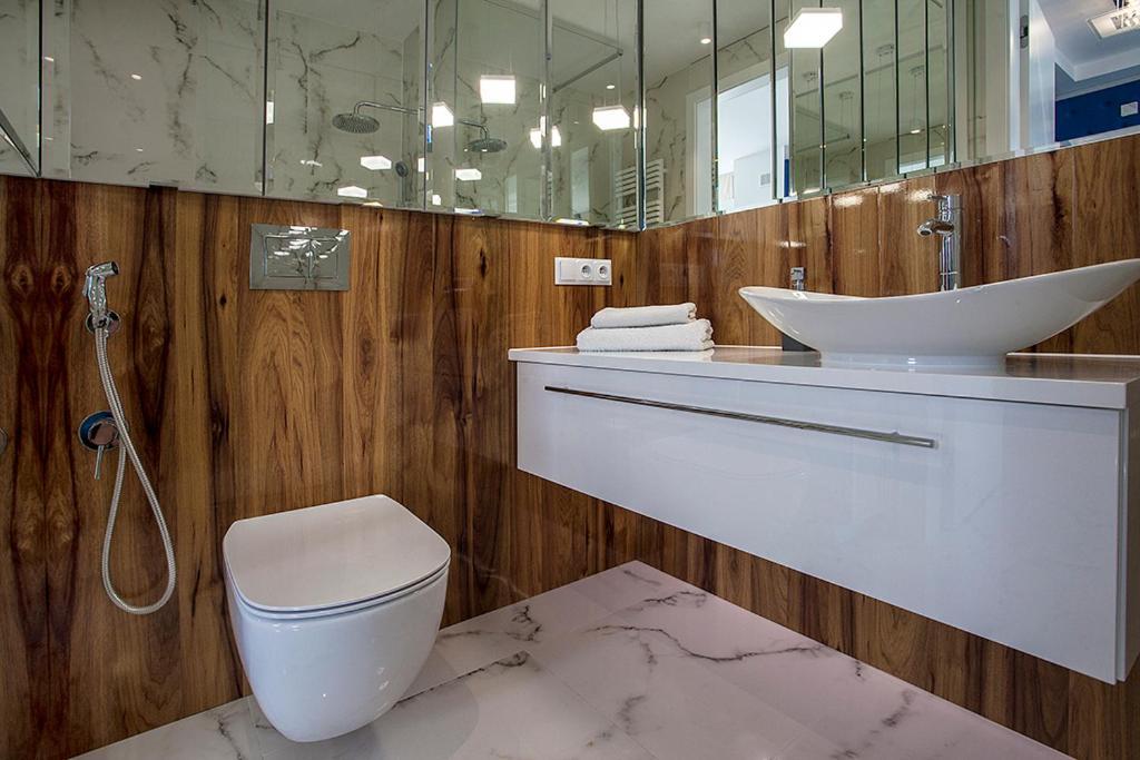 Golf Apartament W Sobieniach Sobienie Jeziory 外观 照片