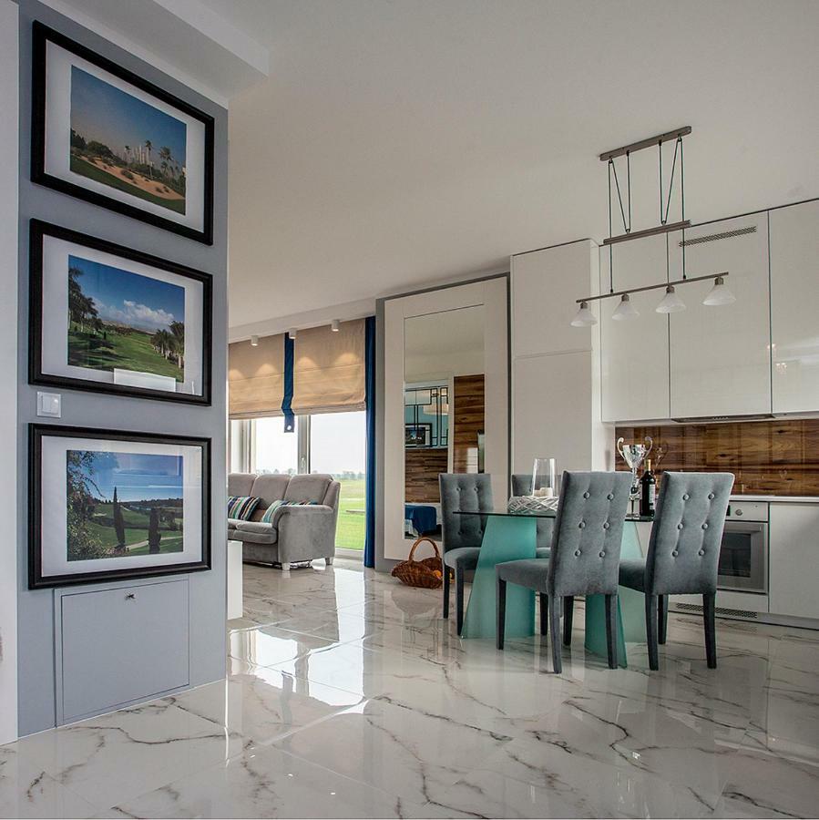 Golf Apartament W Sobieniach Sobienie Jeziory 外观 照片